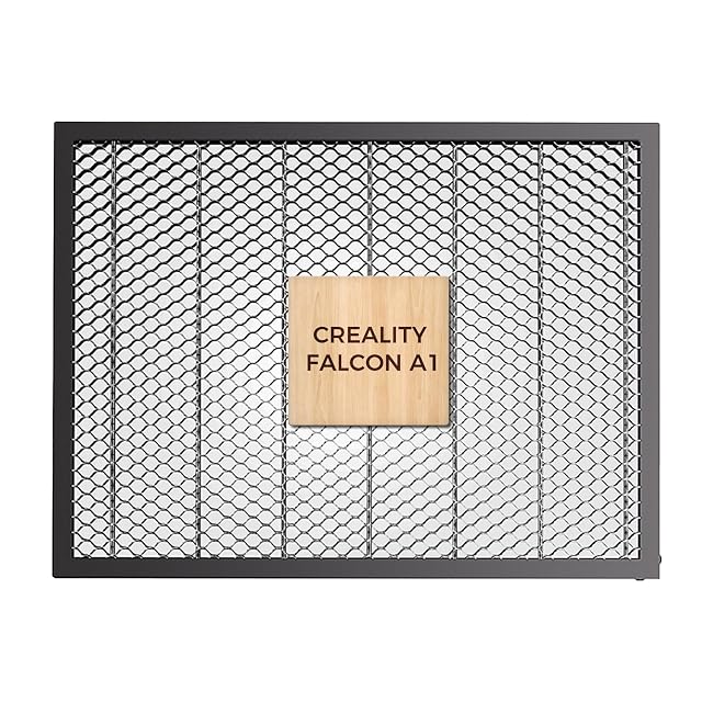 Creality-Wabenbett in dunklem Rahmen mit senkrechten Stützen und einem Holzschild mit der Aufschrift Creality Falcon A1