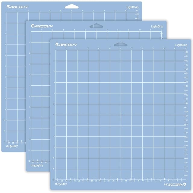 Drei blaue RANCOVY-LightGrip-Matten mit Raster bis 12 in und 30 cm