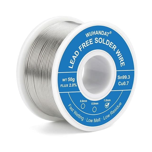 Blaue WUHANDAT-Rolle mit Etikett WT 50 g, Flussmittel 2,0 %, Sn99.3 Cu0.7, 1,0 mm angekreuzt